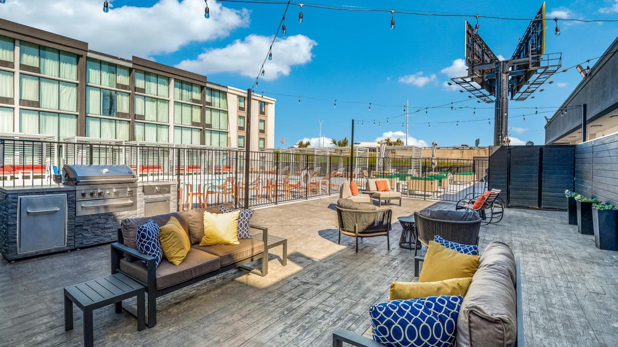 Staybridge Suites Dallas Market Ctr Love Field, An Ihg Hotel Exteriör bild