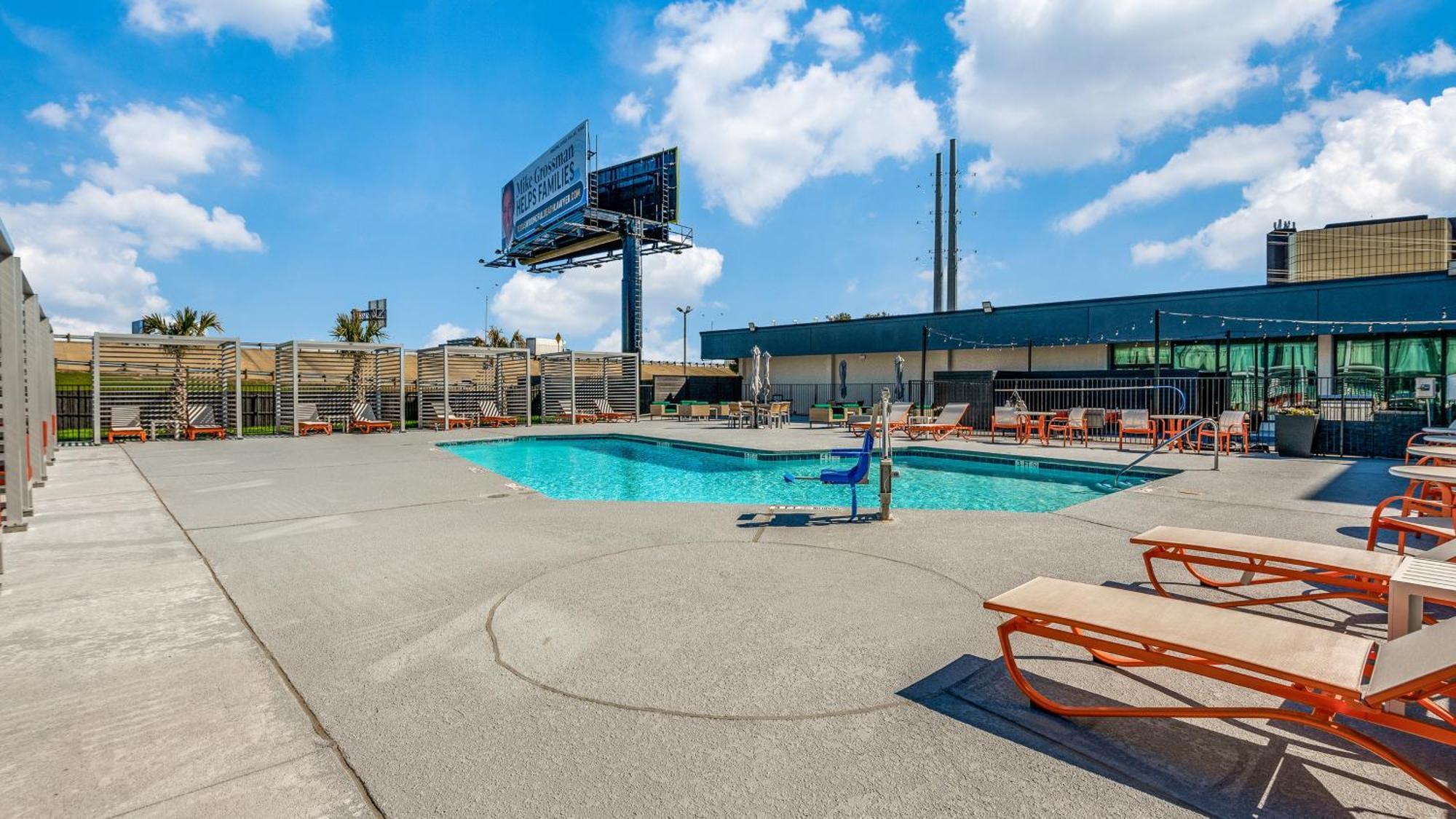 Staybridge Suites Dallas Market Ctr Love Field, An Ihg Hotel Exteriör bild